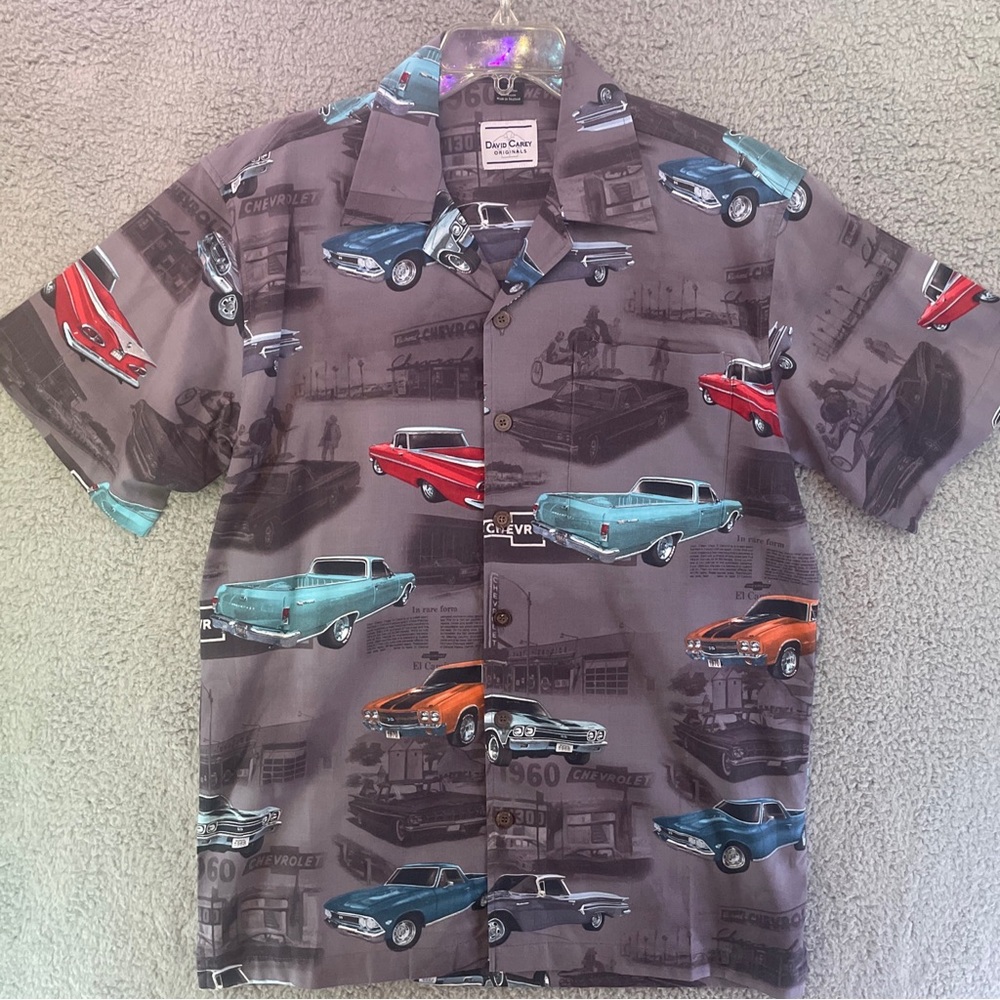David Carey Button Up Shirt Sz M Gray Short Sleeve Chevrolet All Over Print Mens
